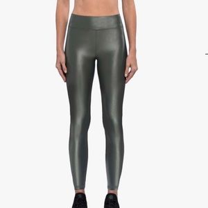 Koral Lustrous Leggings small agave